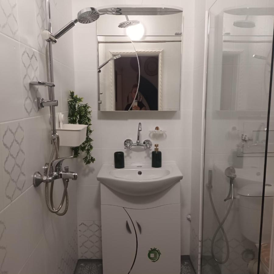 The Master And Margarita Apartment, Майстора И Маргарита 2 Burgas Bagian luar foto