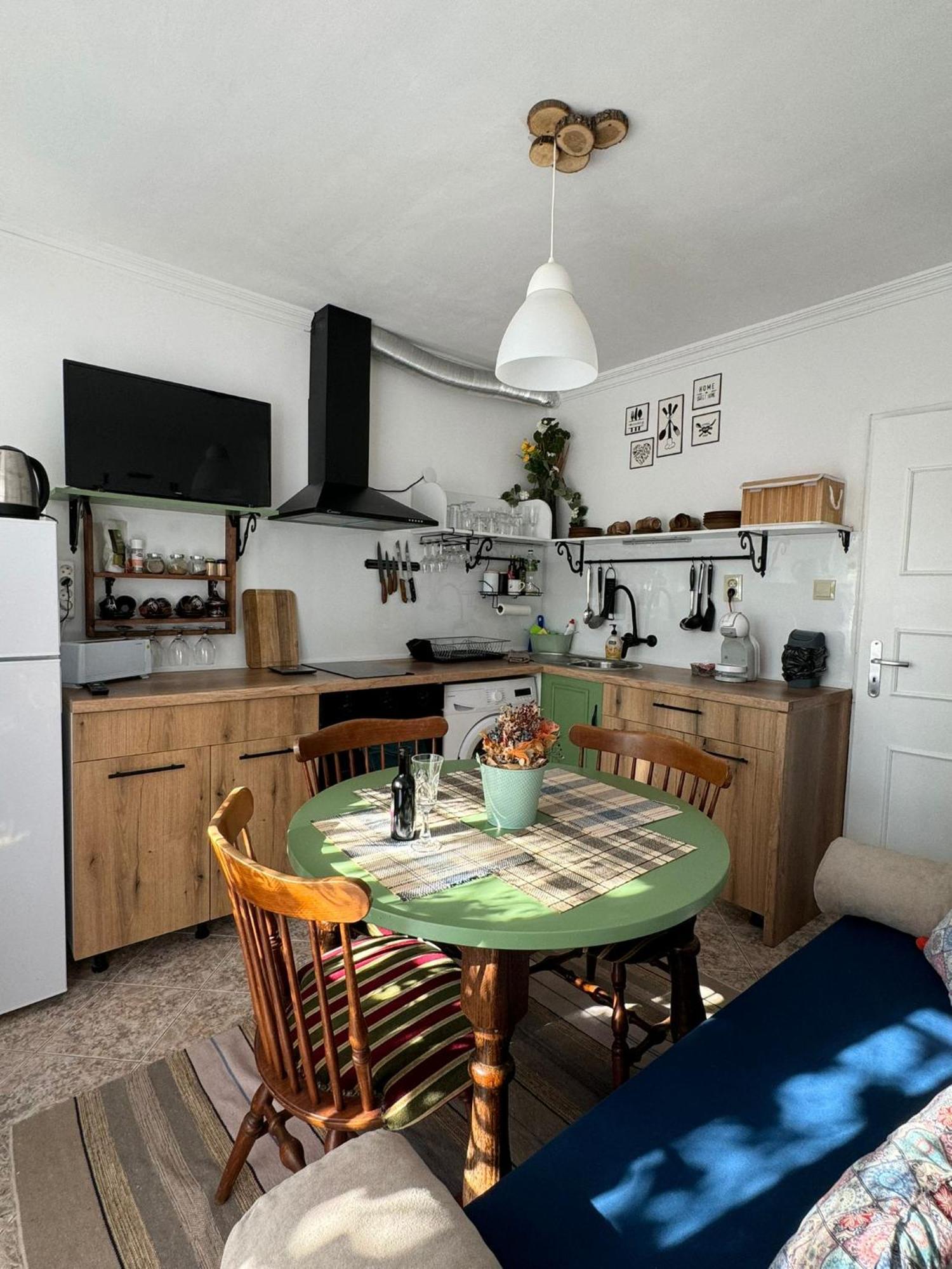 The Master And Margarita Apartment, Майстора И Маргарита 2 Burgas Bagian luar foto