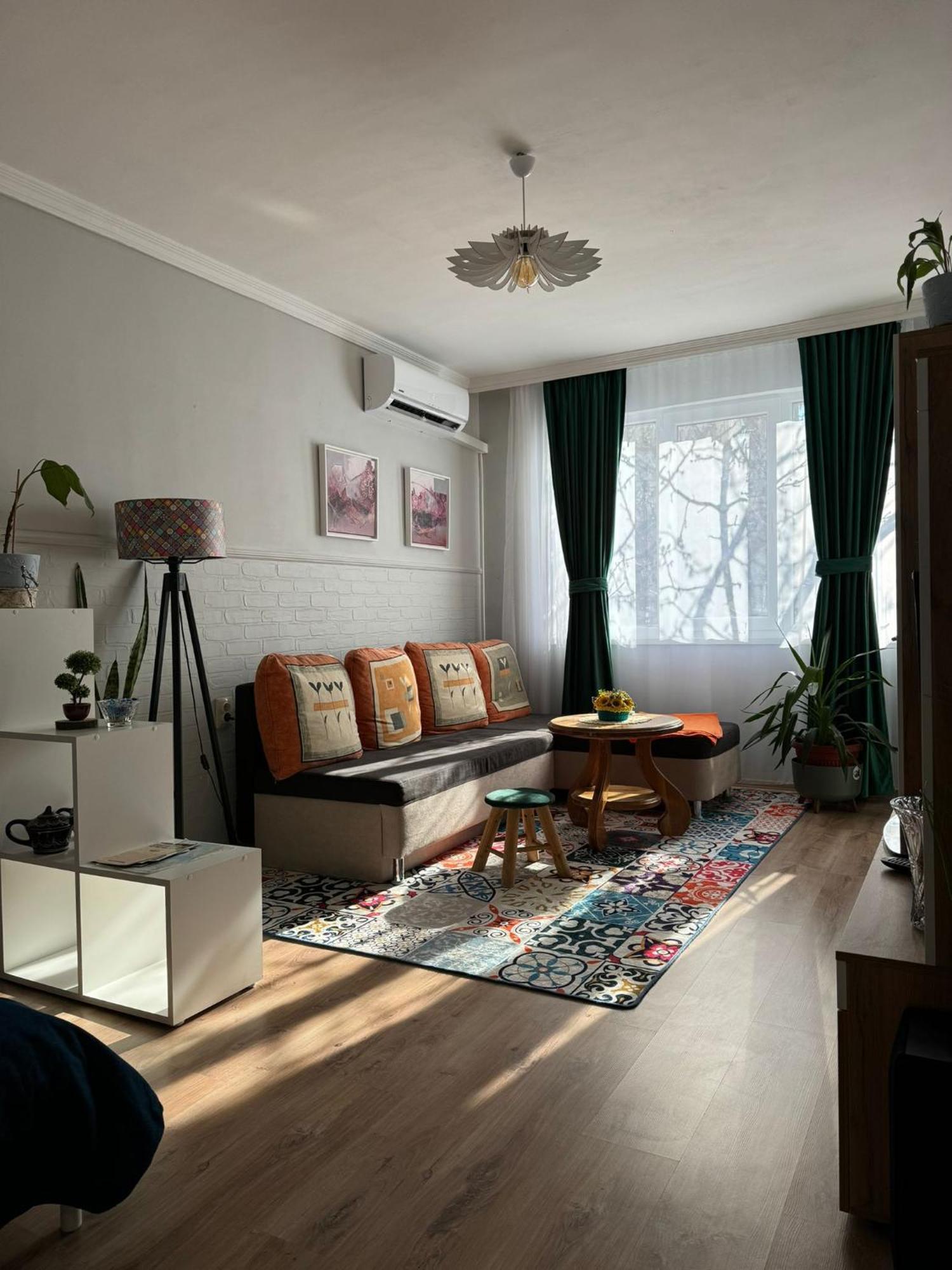 The Master And Margarita Apartment, Майстора И Маргарита 2 Burgas Bagian luar foto
